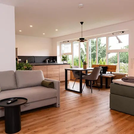 Apartamento Boutique Im Herzen Tbbs *